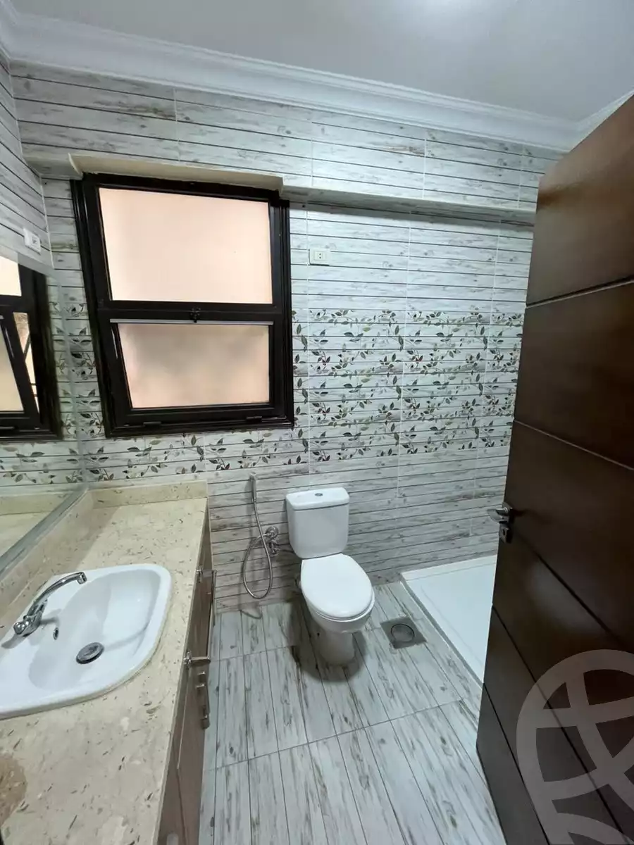 https://aqarmap.com.eg/en/listing/6132931-for-rent-cairo-el-sheikh-zayed-city-compounds-kmbwnd-wyst-twn-swdyk