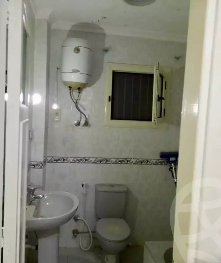 https://aqarmap.com.eg/ar/listing/6134269-for-sale-alexandria-bw-qyr-masaken-al-dobat-st