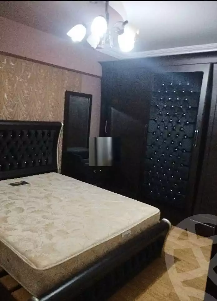 https://aqarmap.com.eg/ar/listing/6134322-for-sale-gharbia-tanta-tanta-city-el-ashraf-st