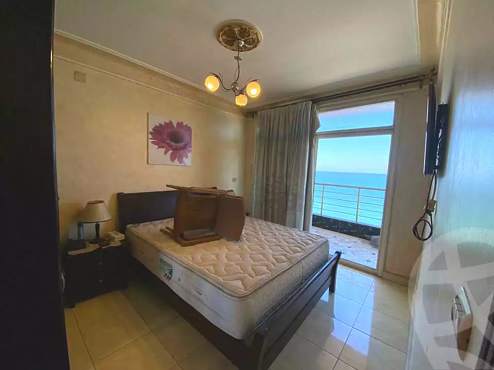 https://aqarmap.com.eg/en/listing/6134558-for-sale-alexandria-camp-cesar