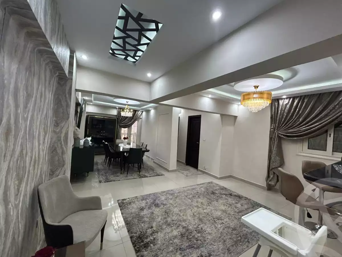 https://aqarmap.com.eg/ar/listing/6134641-for-sale-alexandria-moharram-bey-kanal-al-mahmoudeya-al-bahri-st