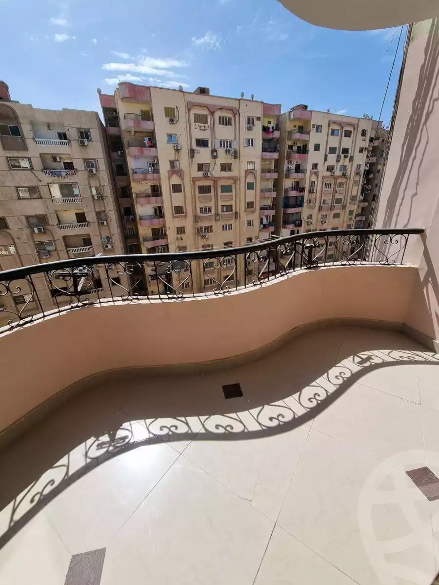 https://aqarmap.com.eg/en/listing/6135675-for-sale-cairo-faisal-el-matbeaa-amr-ibn-al-aas-st