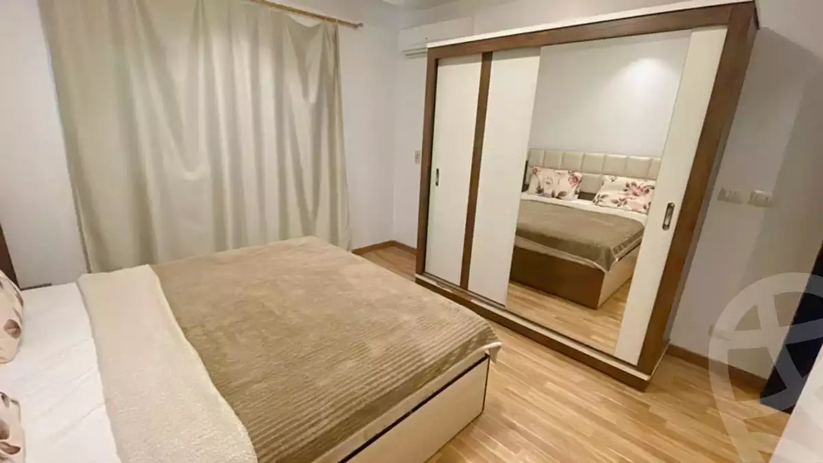 https://aqarmap.com.eg/ar/listing/6135821-for-rent-cairo-el-sheikh-zayed-city-compounds-dh-drys