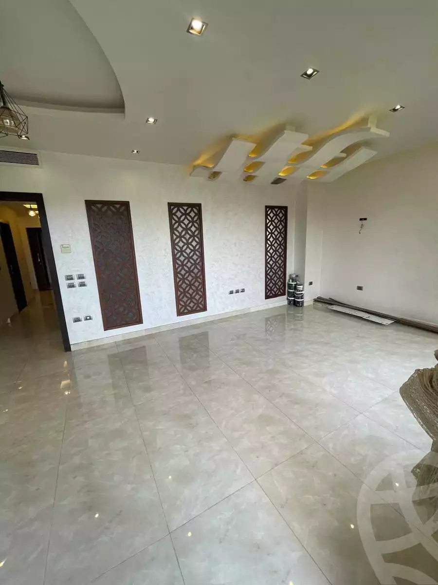 https://aqarmap.com.eg/ar/listing/6135802-for-rent-cairo-new-cairo-compounds-park-view
