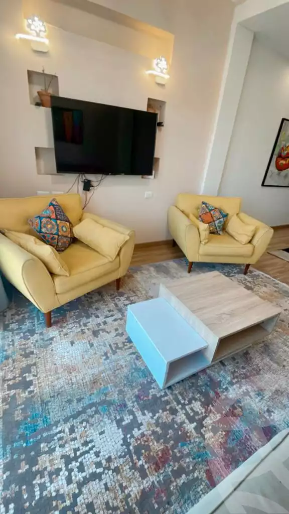 https://aqarmap.com.eg/ar/listing/6135845-for-rent-cairo-el-sheikh-zayed-city-compounds-dh-drys