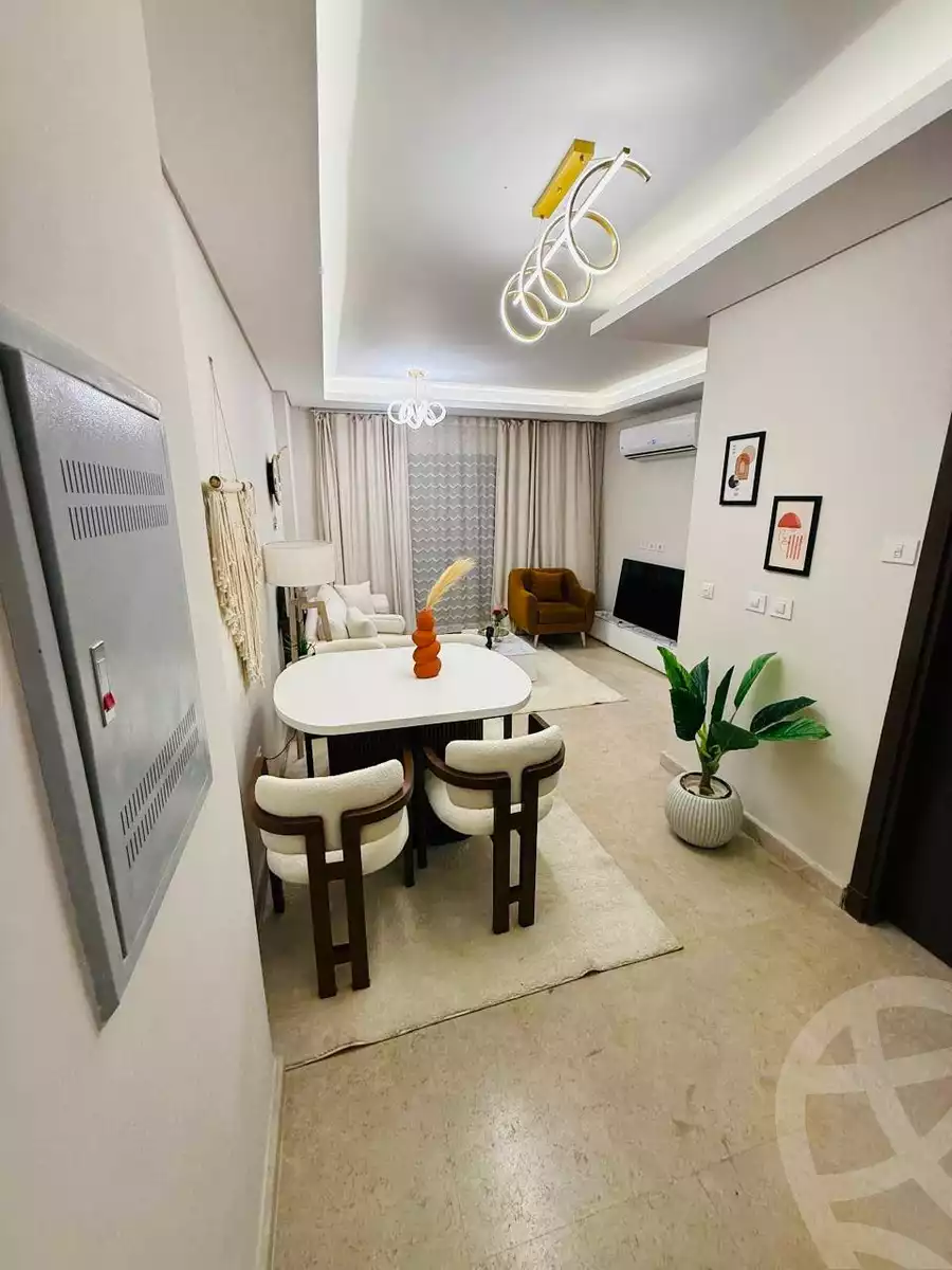 https://aqarmap.com.eg/en/listing/6136606-for-rent-cairo-el-sheikh-zayed-city-compounds-zyd-wr-llttwyr-park-towers-zed-el-sheikh-zayed-compound