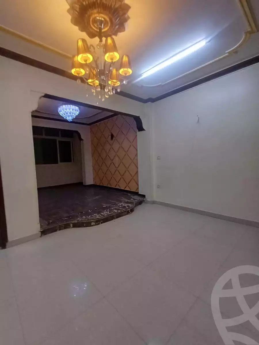 https://aqarmap.com.eg/ar/listing/6136723-for-sale-qalyubia-shubra-el-khaima-el-shareaa-el-gadid-st