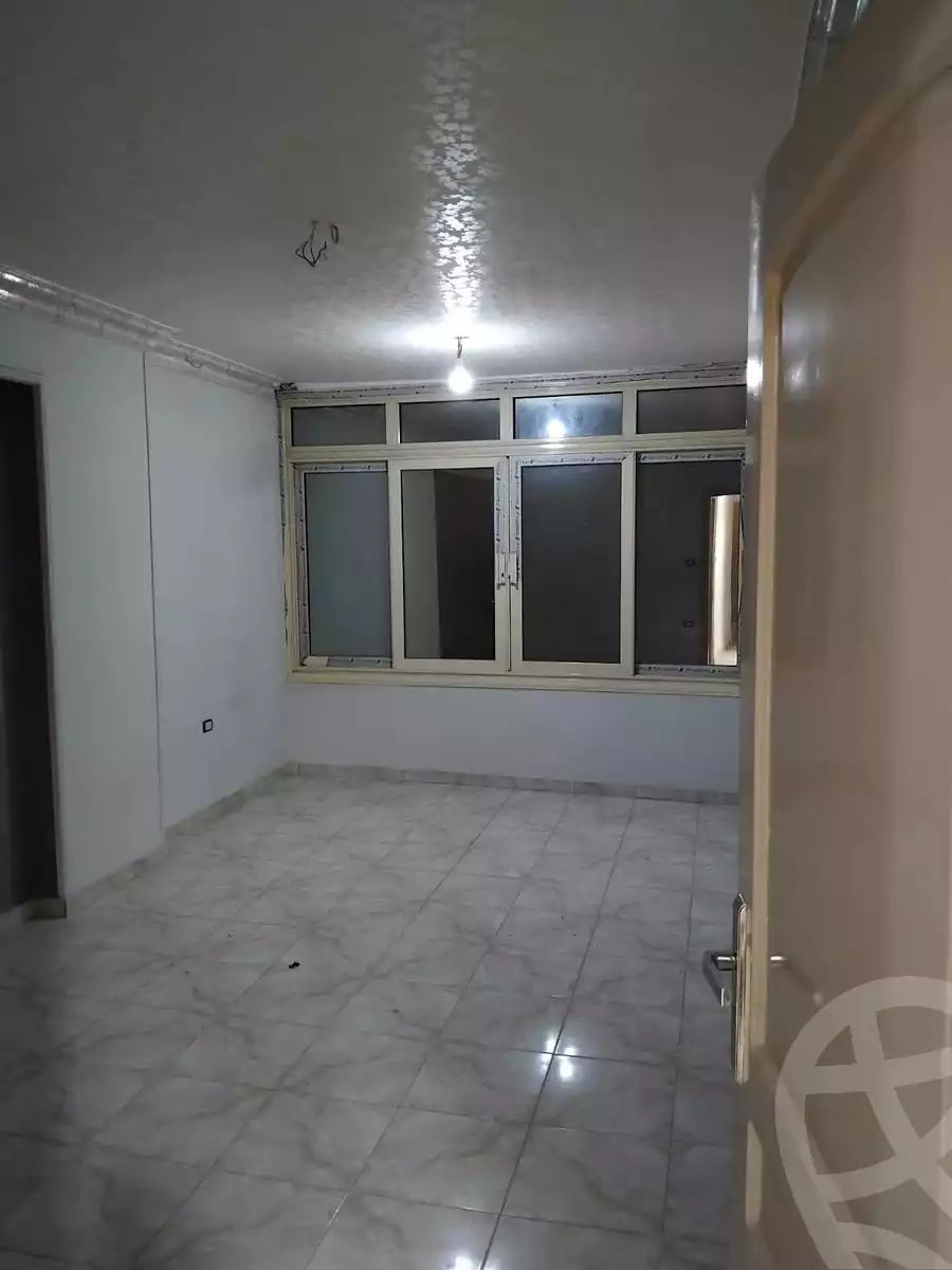 https://aqarmap.com.eg/en/listing/6138394-for-rent-cairo-helwan-hadayek-helwan-nile-corniche-st
