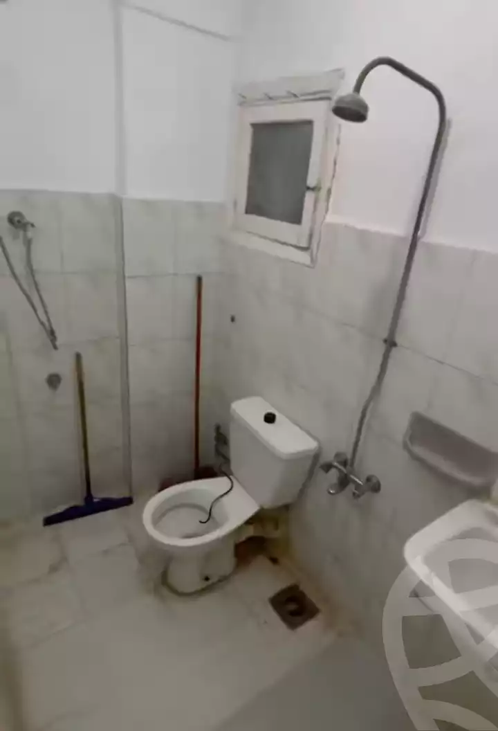 https://aqarmap.com.eg/en/listing/6140027-for-sale-alexandria-bakoos-al-aksah-st