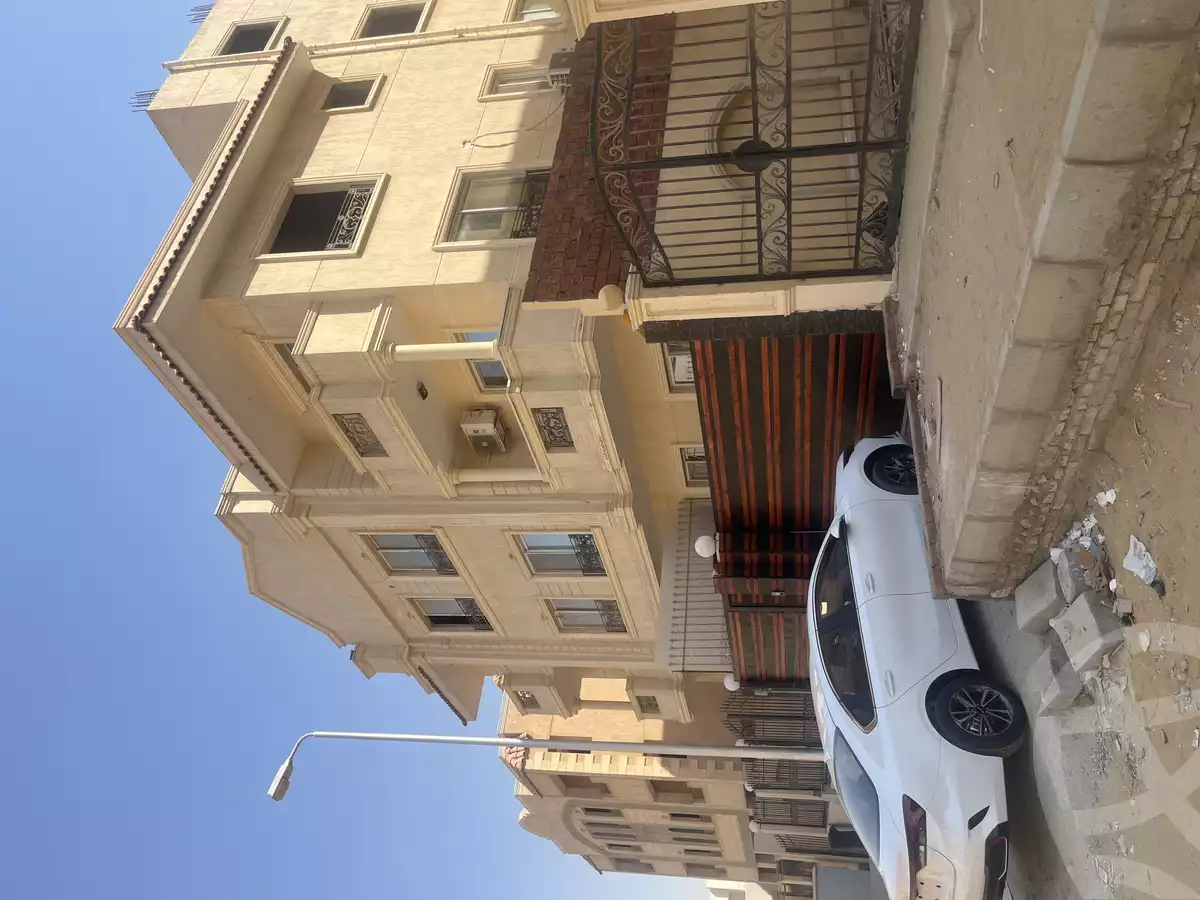 https://aqarmap.com.eg/en/listing/6140124-for-sale-cairo-new-cairo-el-kornfol-el-kornfol-1