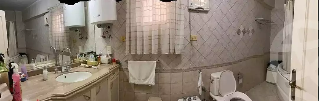https://aqarmap.com.eg/ar/listing/6140332-for-rent-alexandria-ganaklis-shr-bw-qyr-tryq-lhry