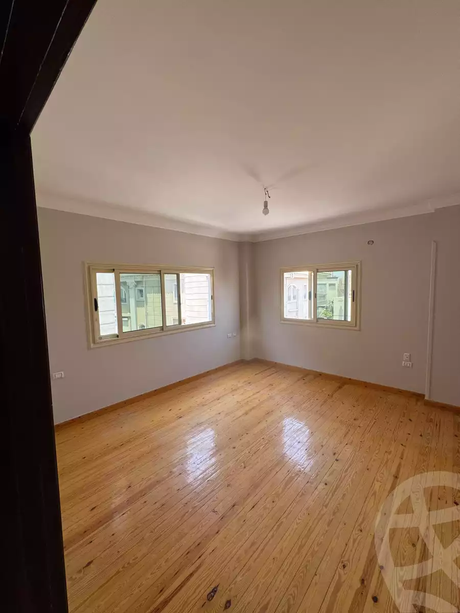 https://aqarmap.com.eg/ar/listing/6140863-for-rent-cairo-new-cairo-el-narges-el-narges-7-yehia-shahin-st