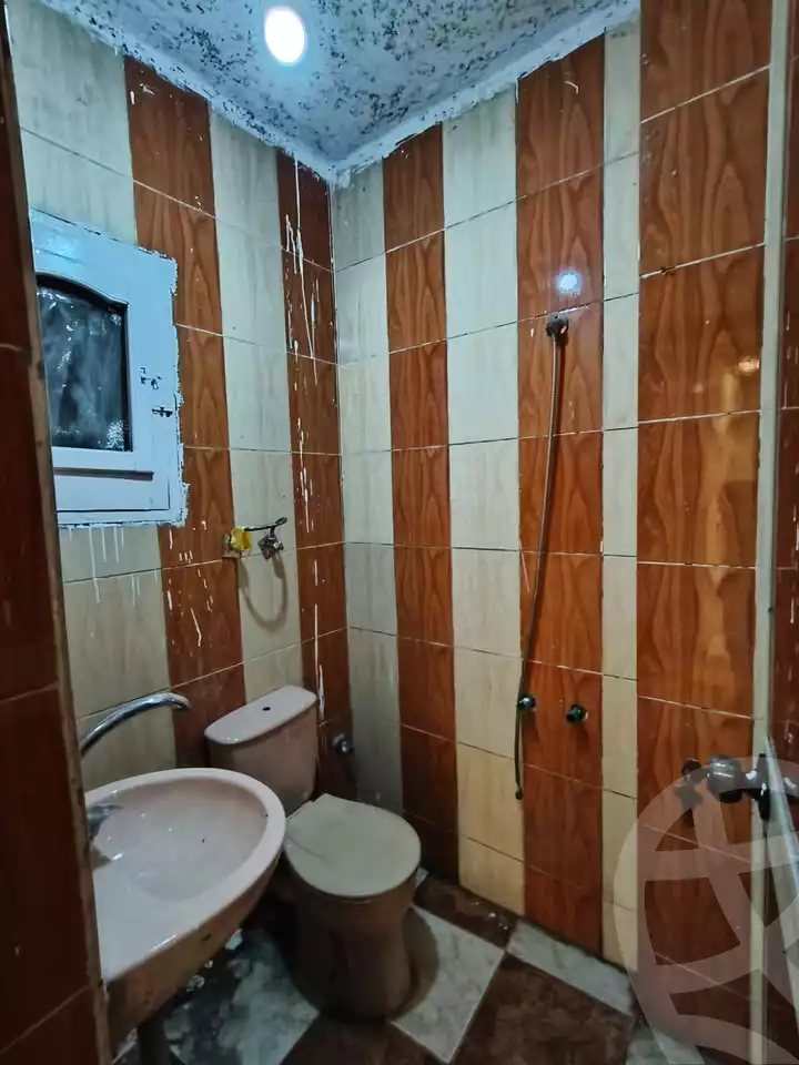 https://aqarmap.com.eg/en/listing/6142120-for-sale-qalyubia-shubra-el-khaima-om-bayoumi