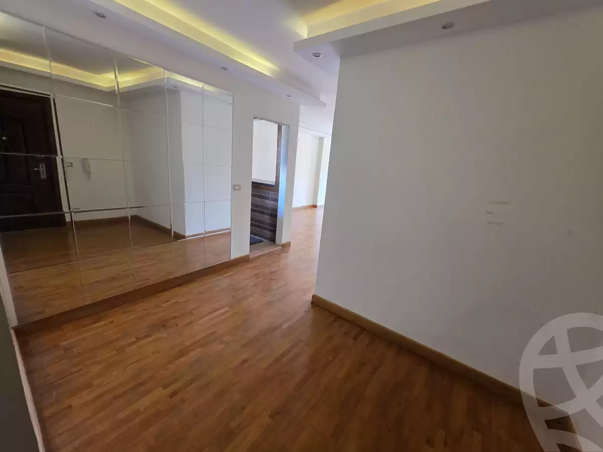 https://aqarmap.com.eg/en/listing/6142193-for-sale-alexandria-lauran