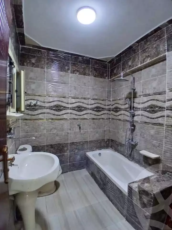 https://aqarmap.com.eg/ar/listing/6142322-for-sale-alexandria-l-jmy-lbytsh