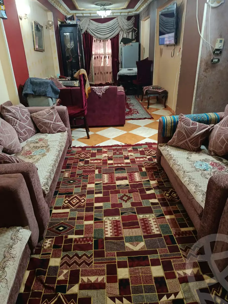 https://aqarmap.com.eg/en/listing/6143448-for-sale-qalyubia-shubra-el-khaima