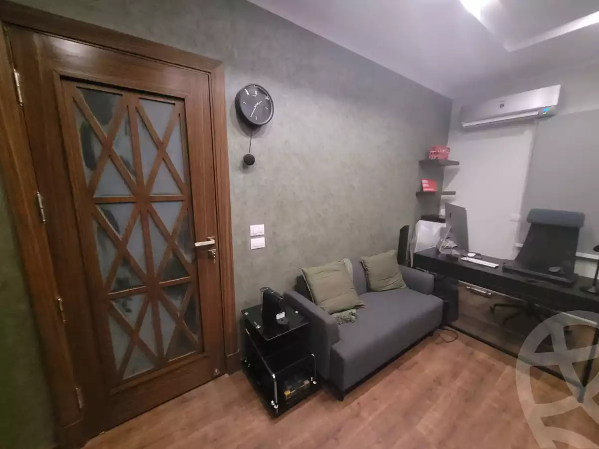 https://aqarmap.com.eg/en/listing/6143586-for-sale-cairo-el-sheikh-zayed-city-compounds-continental-residence