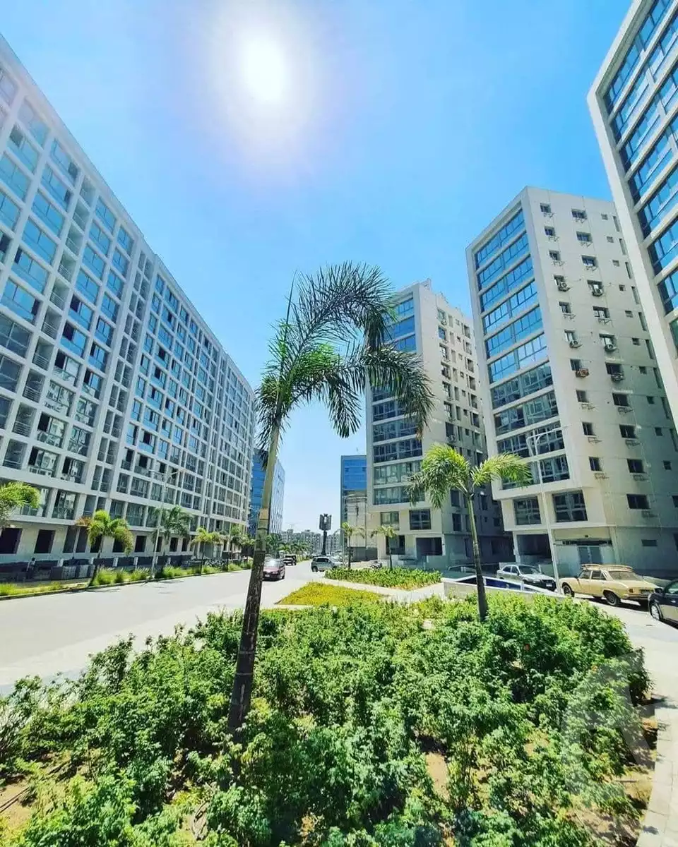 https://aqarmap.com.eg/ar/listing/6143661-for-sale-cairo-el-maadi-compounds-kmbwnd-wn-qtmyh-m-mr-lmrshdy