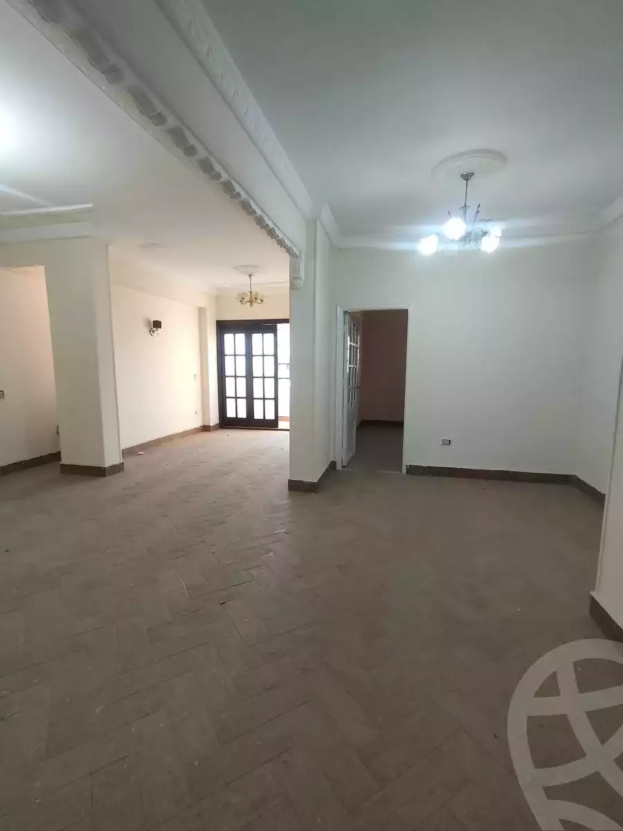https://aqarmap.com.eg/en/listing/6144355-for-sale-qalyubia-shubra-el-khaima-el-shareaa-el-gadid-st