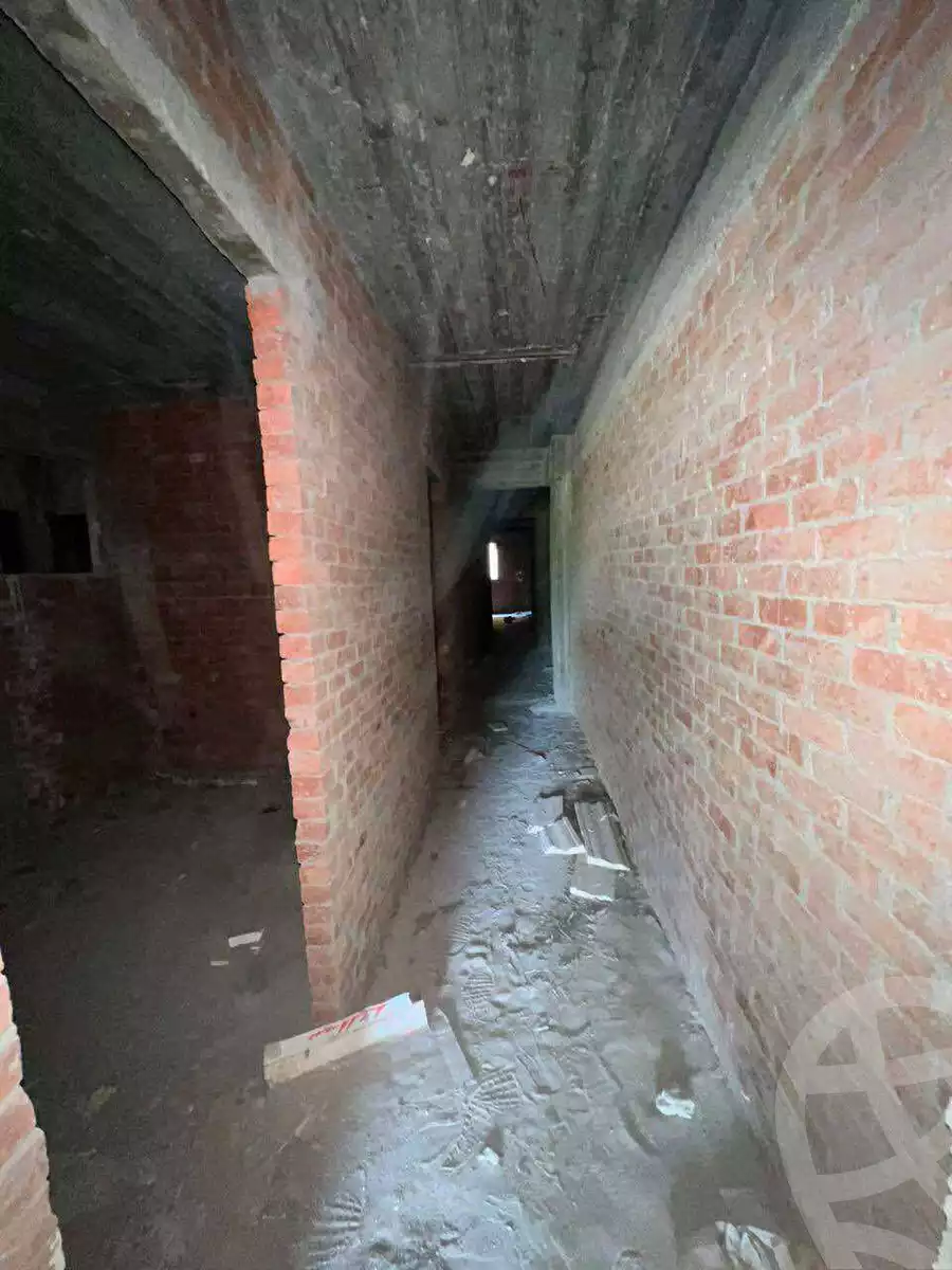 https://aqarmap.com.eg/en/listing/6144978-for-sale-cairo-helwan-helwan-el-sharkeya-zaki-hawas-st