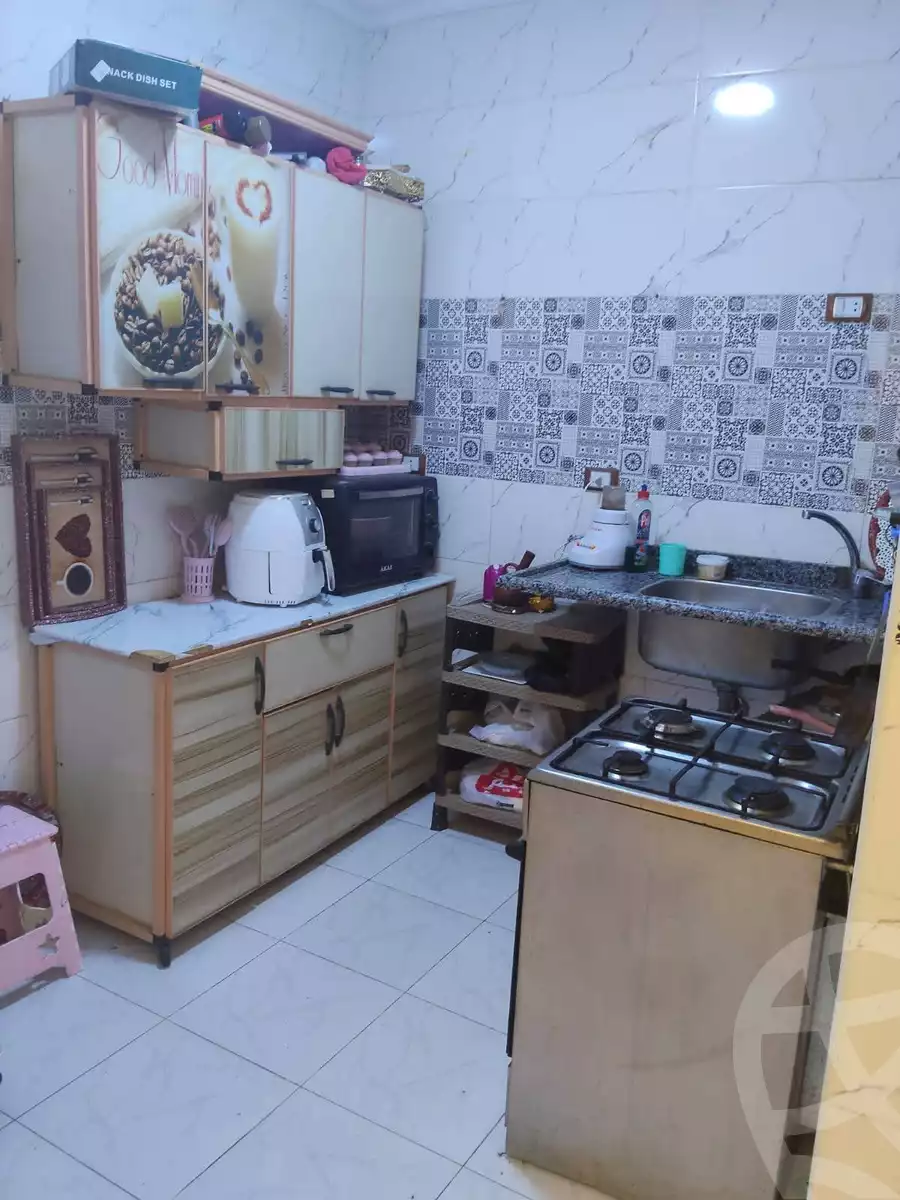 https://aqarmap.com.eg/en/listing/6145123-for-sale-cairo-faisal-kafr-tohormos-queen-nazli-st