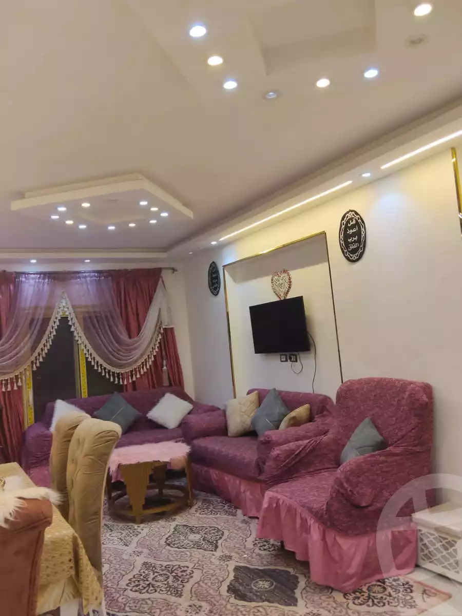 https://aqarmap.com.eg/en/listing/6145123-for-sale-cairo-faisal-kafr-tohormos-queen-nazli-st