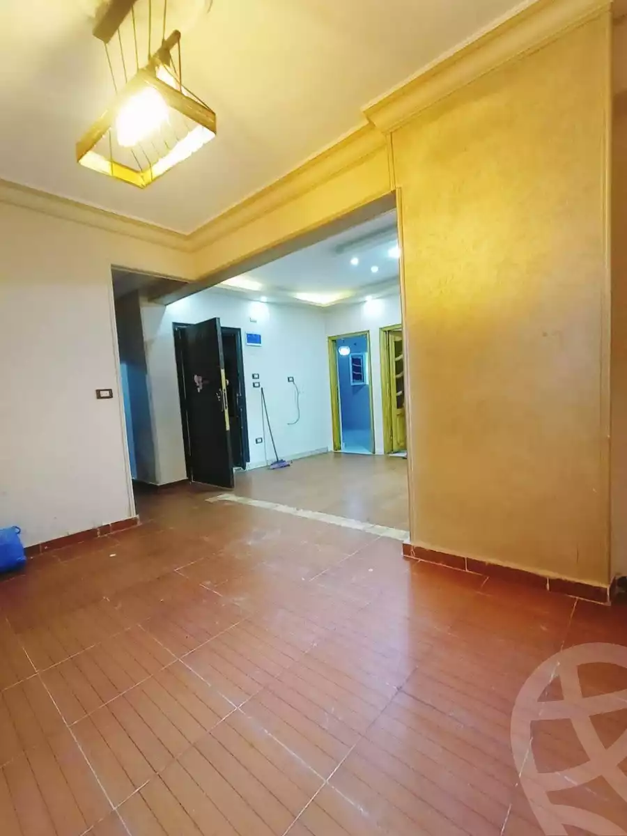 https://aqarmap.com.eg/ar/listing/6145616-for-sale-alexandria-bahray-el-anfoshy-taher-bek-st
