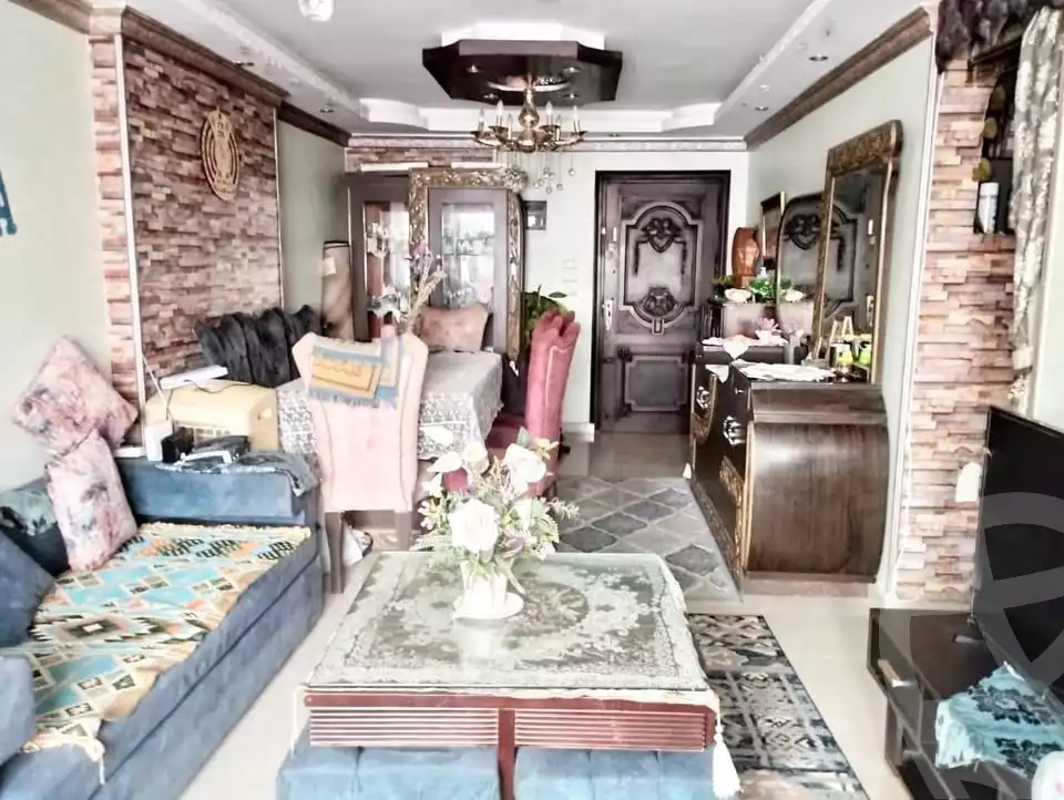 https://aqarmap.com.eg/en/listing/6145970-for-sale-alexandria-ganaklis