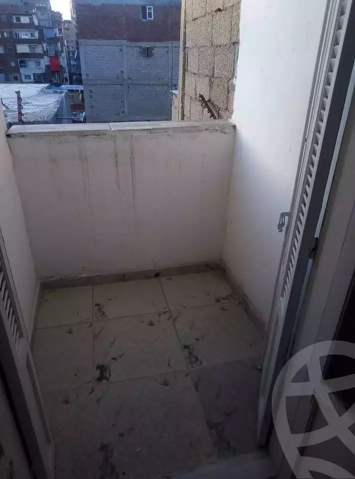 https://aqarmap.com.eg/en/listing/6146232-for-sale-alexandria-krmwz