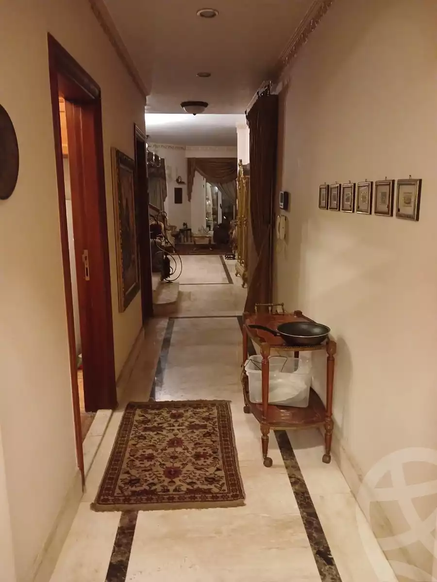 https://aqarmap.com.eg/en/listing/6146804-for-sale-cairo-new-cairo-first-settlement-mhwr-mstfy-kml