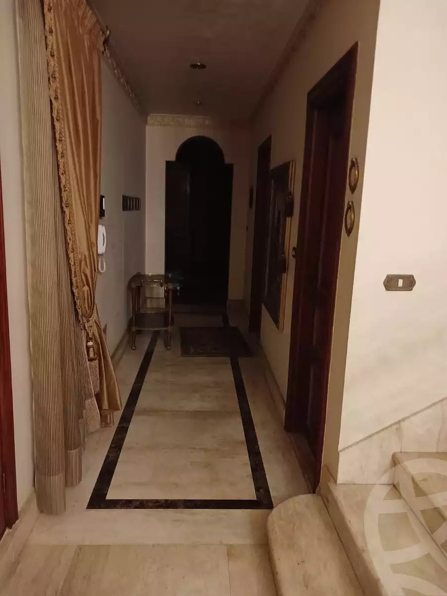 https://aqarmap.com.eg/en/listing/6146804-for-sale-cairo-new-cairo-first-settlement-mhwr-mstfy-kml
