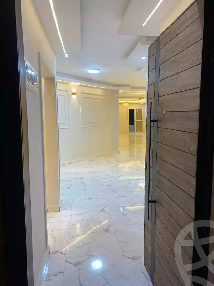 https://aqarmap.com.eg/ar/listing/6146987-for-sale-cairo-helwan-helwan-el-sharkeya-borhan-st