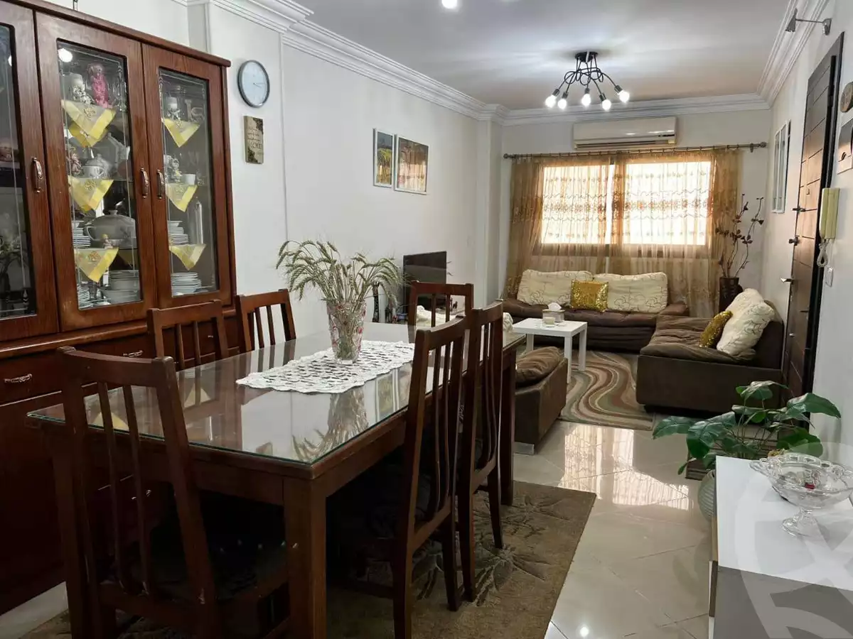 https://aqarmap.com.eg/en/listing/6146990-for-sale-cairo-el-zaytun-lzytwn-lshrqy-el-aziz-bellah