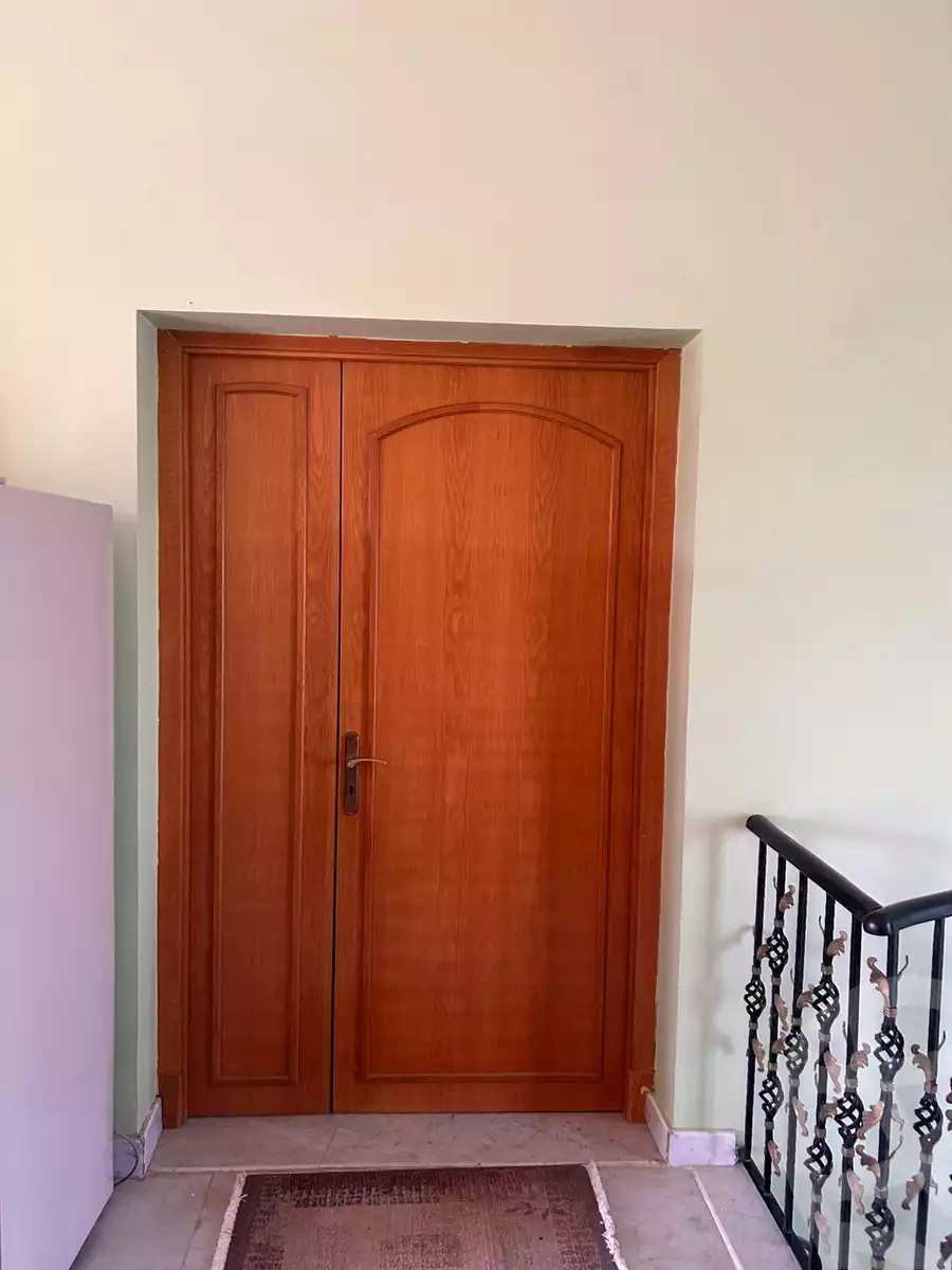 https://aqarmap.com.eg/ar/listing/6147671-for-sale-cairo-el-sheikh-zayed-city-compounds-el-rabwa