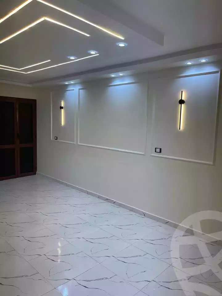 https://aqarmap.com.eg/ar/listing/6148998-for-sale-cairo-ain-shams-ain-shams-el-sharkia