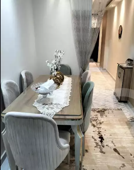 https://aqarmap.com.eg/en/listing/6149313-for-sale-cairo-helwan-hadayek-helwan-nile-corniche-st