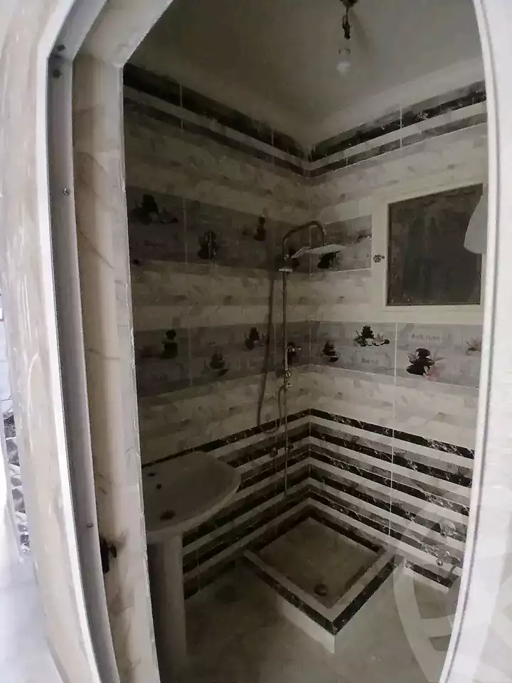 https://aqarmap.com.eg/ar/listing/6149479-for-rent-alexandria-bakoos