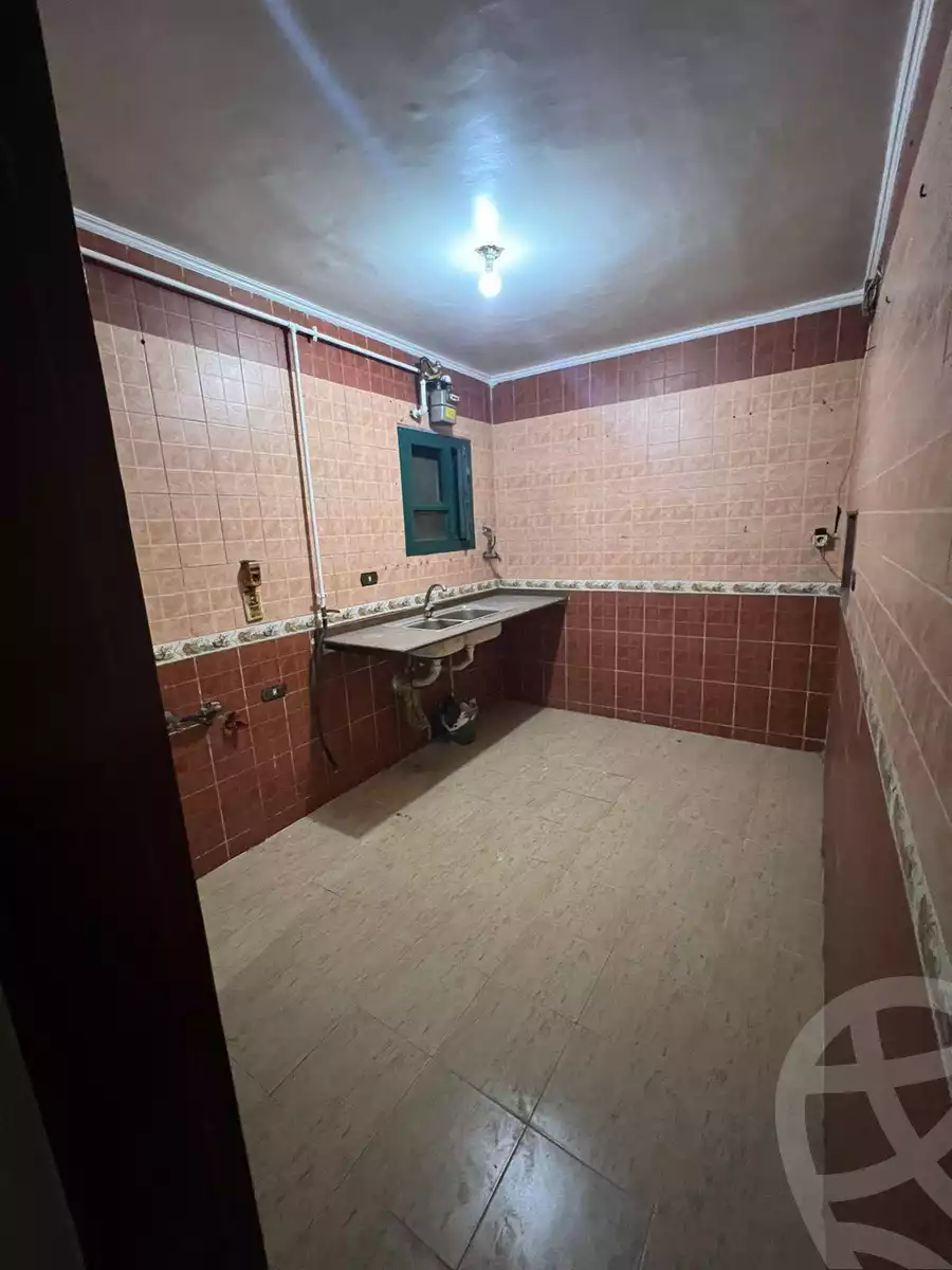 https://aqarmap.com.eg/ar/listing/6150330-for-sale-cairo-helwan-helwan-el-sharkeya-mostafa-safwat-st