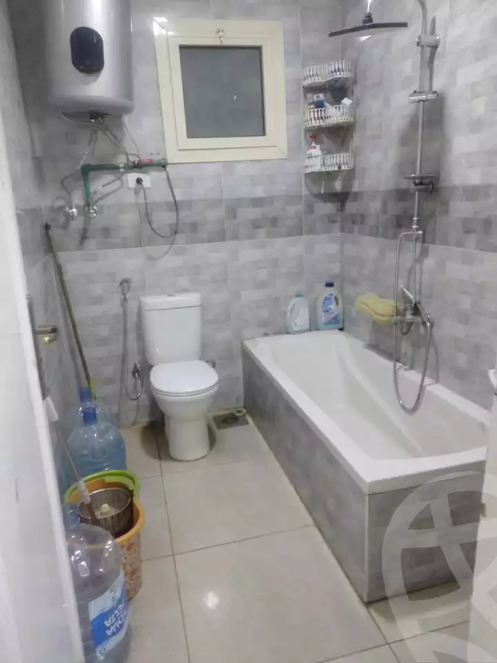https://aqarmap.com.eg/en/listing/6150771-for-sale-qalyubia-shubra-el-khaima-el-shareaa-el-gadid-st