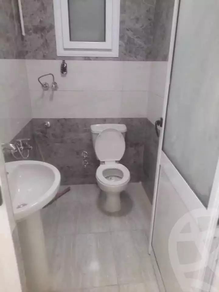 https://aqarmap.com.eg/en/listing/6150957-for-sale-alexandria-bakoos-muslim-ibn-el-waleed-st