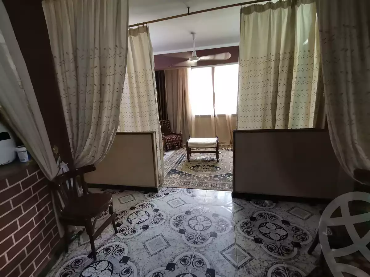 https://aqarmap.com.eg/ar/listing/6150998-for-sale-cairo-helwan-el-masaken-el-iqtsadeyah-ahmed-badawy-st