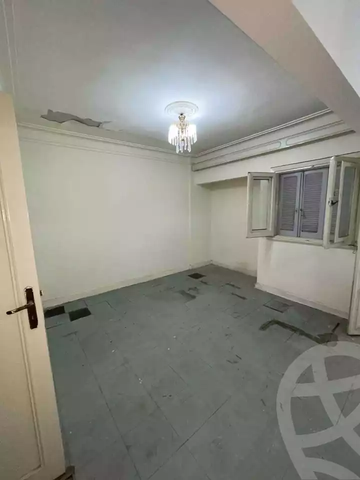 https://aqarmap.com.eg/ar/listing/6152101-for-sale-alexandria-smouha-acid-city