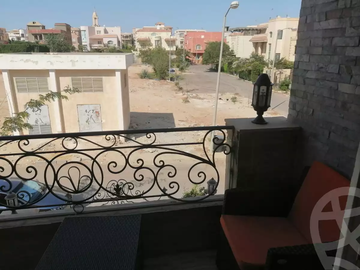 https://aqarmap.com.eg/en/listing/6152828-for-sale-cairo-el-sheikh-zayed-city-compounds-el-yasmeen-compound
