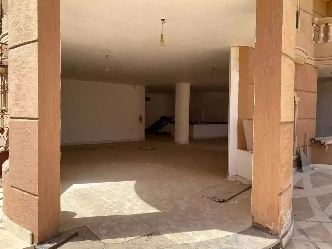 https://aqarmap.com.eg/en/listing/6152938-for-sale-cairo-el-sheikh-zayed-city-el-hay-el-thaleth-ashaer