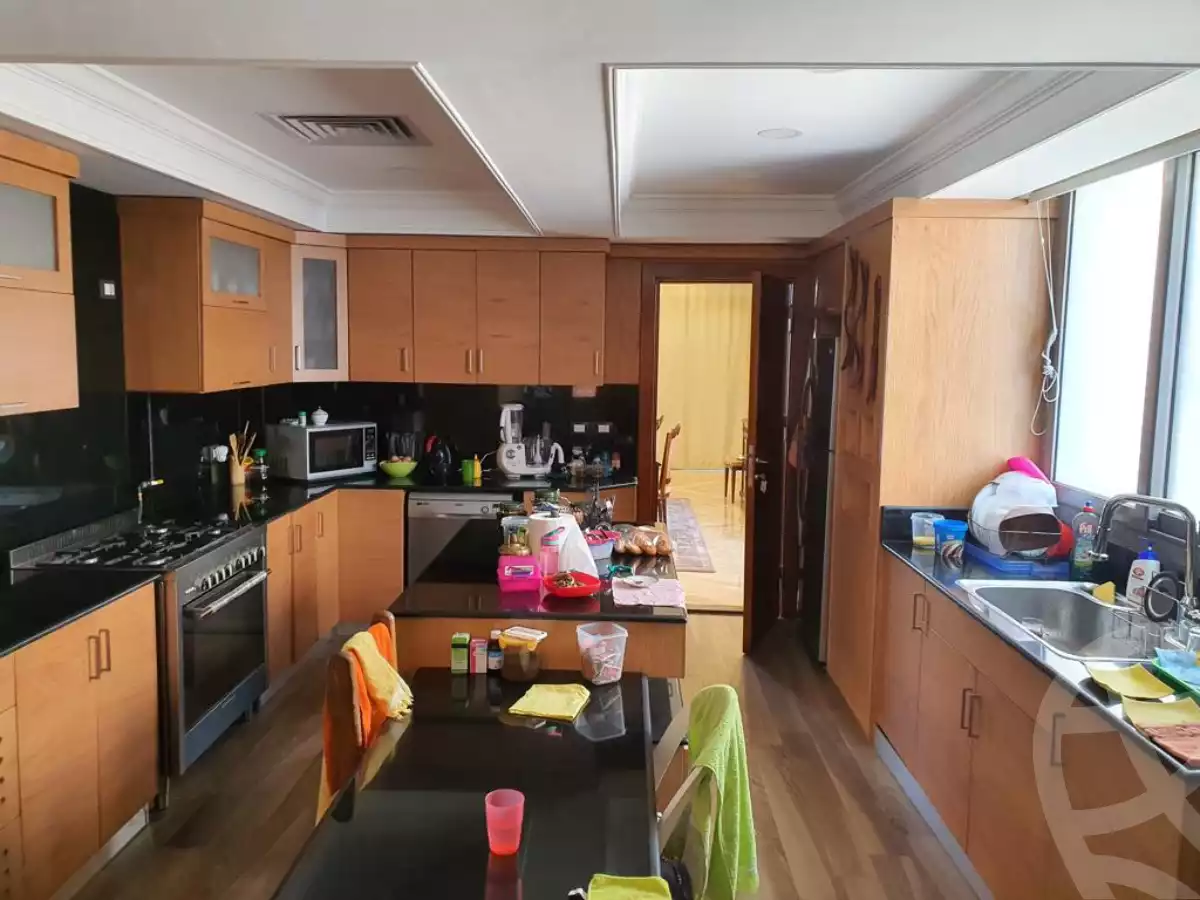 https://aqarmap.com.eg/ar/listing/6153963-for-sale-cairo-el-sheikh-zayed-city-compounds-kmbwnd-ljry-swdyk