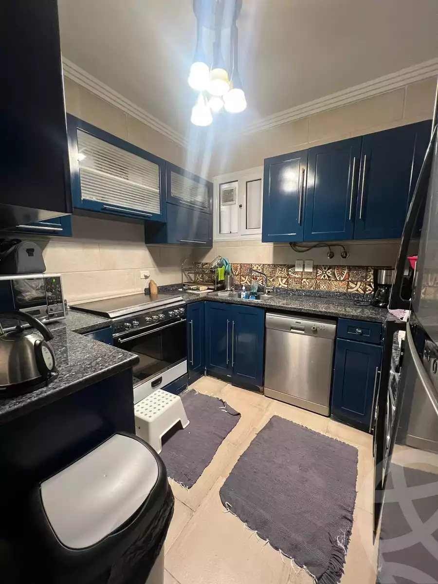 https://aqarmap.com.eg/en/listing/6154525-for-sale-cairo-el-sheikh-zayed-city-el-hay-elsabeaa-lbstn