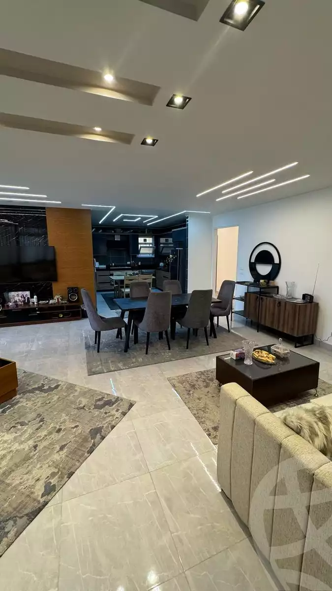 https://aqarmap.com.eg/ar/listing/6155110-for-sale-cairo-el-sheikh-zayed-city-compounds-hadayek-el-mohandiseen