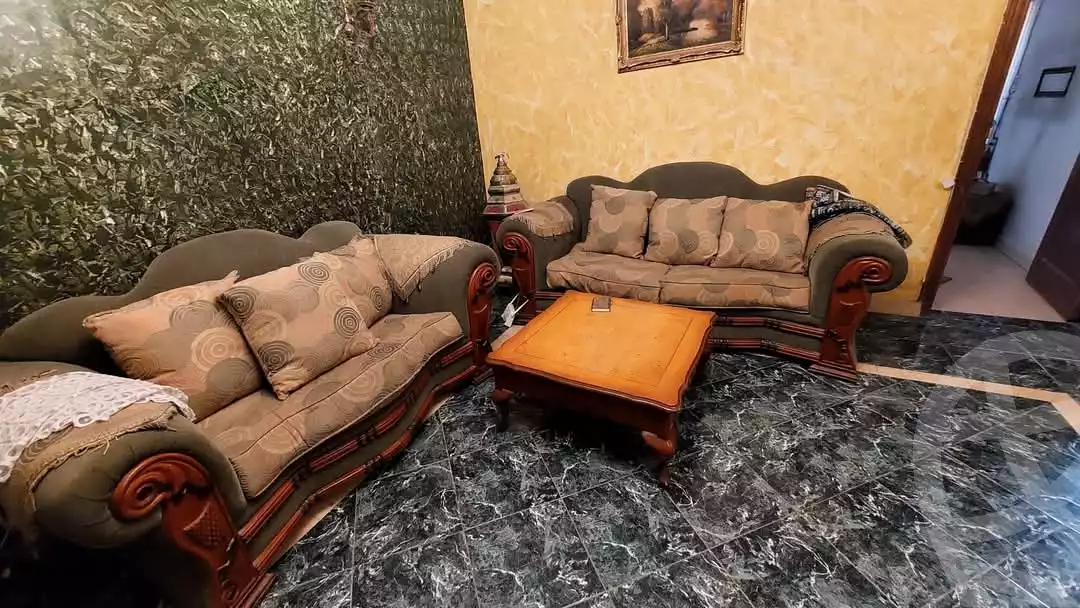 https://aqarmap.com.eg/ar/listing/6155299-for-sale-qalyubia-el-khsos-izbat-el-nakhl-mohamed-fekry-st