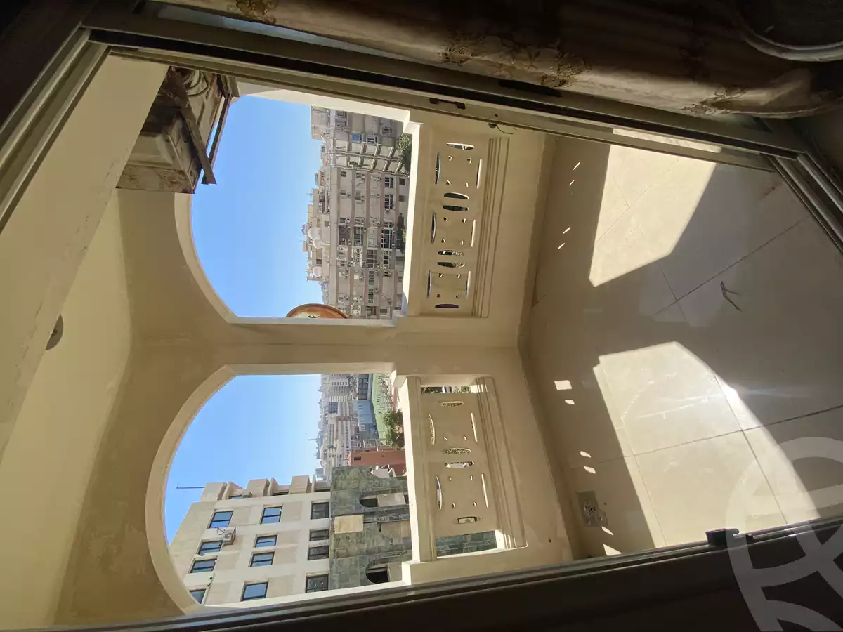 https://aqarmap.com.eg/ar/listing/6153764-for-sale-alexandria-smouha-victor-amanoiel-square