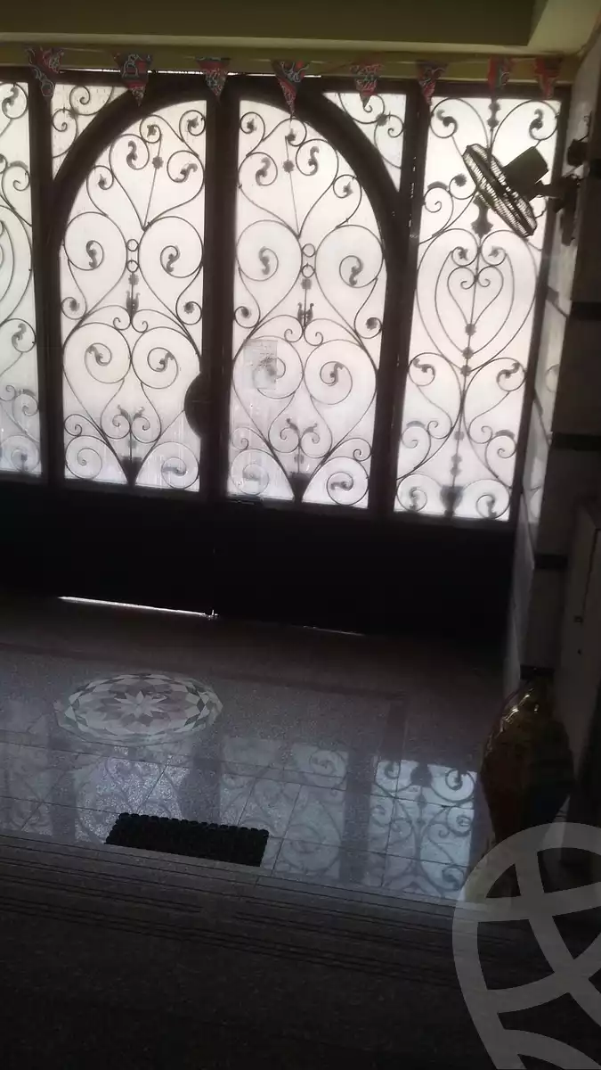 https://aqarmap.com.eg/ar/listing/6156193-for-sale-cairo-el-sayyeda-zeinab-el-sayeda-zainab-square